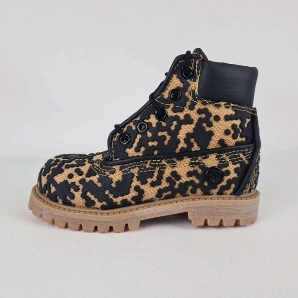 Timberland 6In Outdoor Classic VTII LITTLE KIDS Black/Wheatble Size 12 - Picture 1 of 8